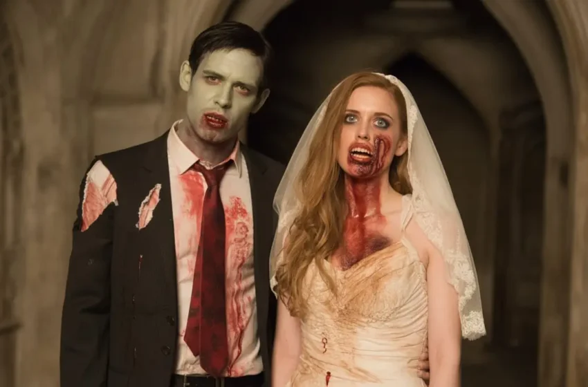  17 Halloween Costume Ideas to Stand Out This Year