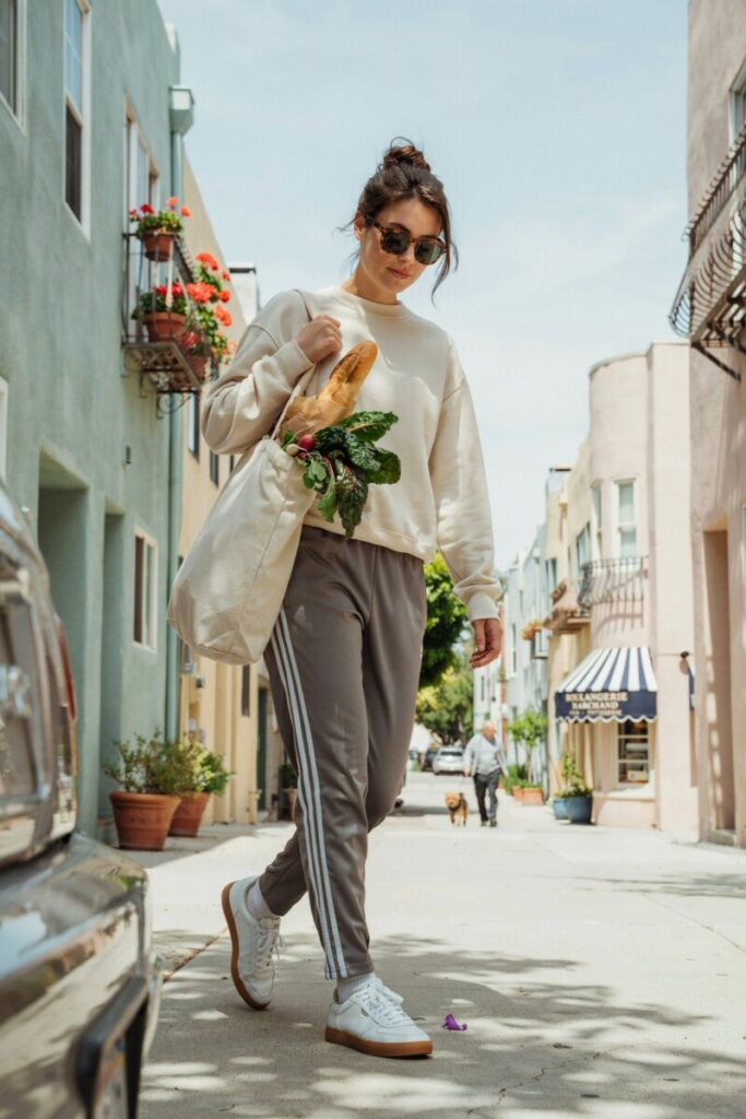 Weekend Errand Run Outfit with a Tote Bag